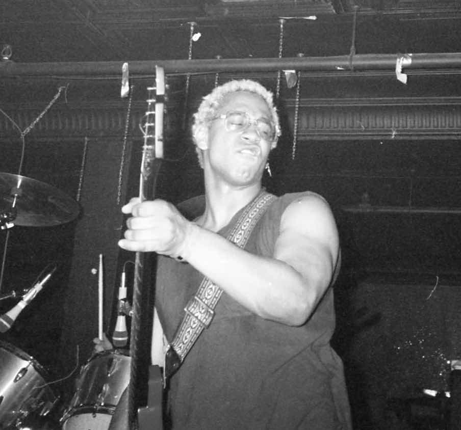Doug Bennett (Homo Picnic) live in Philadelphia (1987)